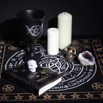 wicca boszorkány oltár terítő