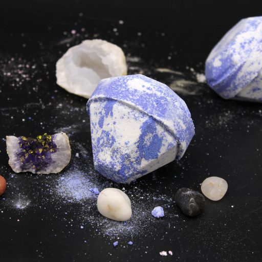 Mystery Crystal fürdőbomba meglepetés kristállyal a belsejében
