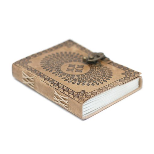 Mandala mintás egyedi bőr napló, notesz - B6 méret