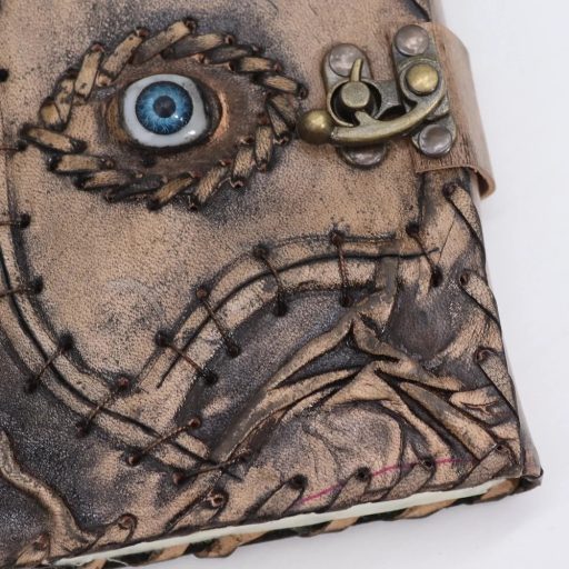 evil eye - szörnyű bőrnapló